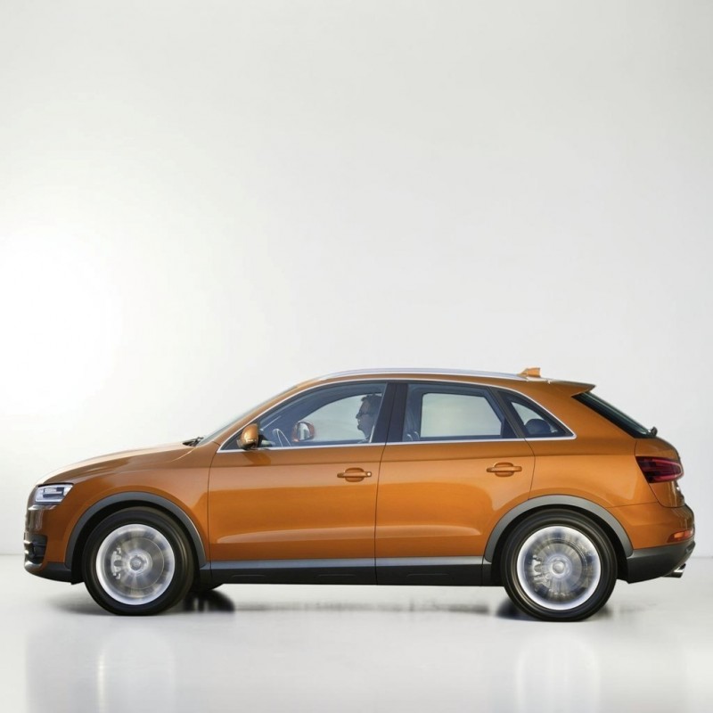 Audi Q3 2012-2014 Sol Arka Kapı Kolunun Kapağı 8K0839879