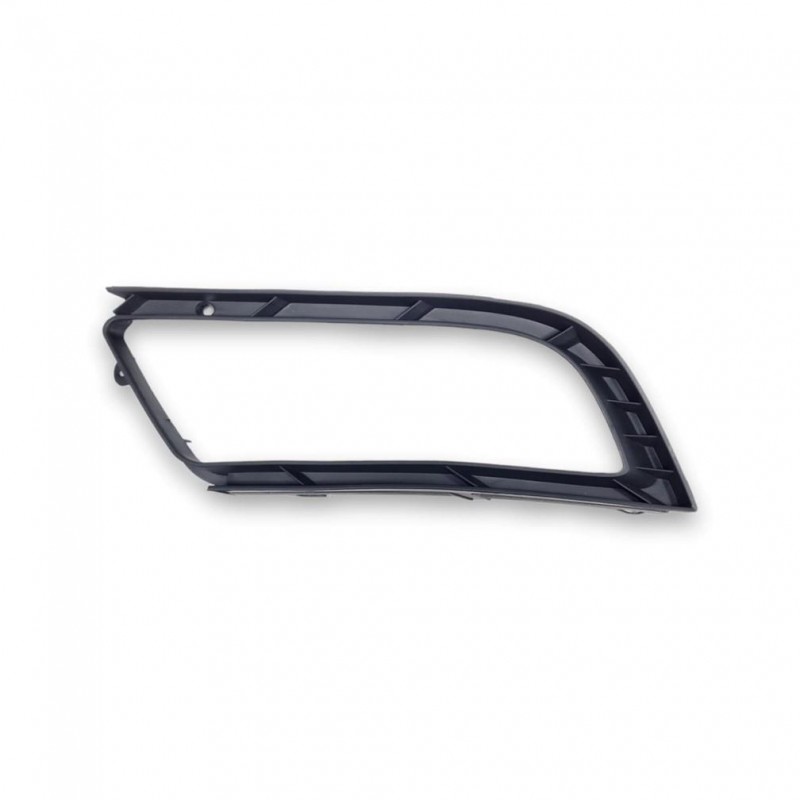 Skoda Superb 2 2014-2015 Ön Sol Sis Farı Çerçevesi 3T0807681