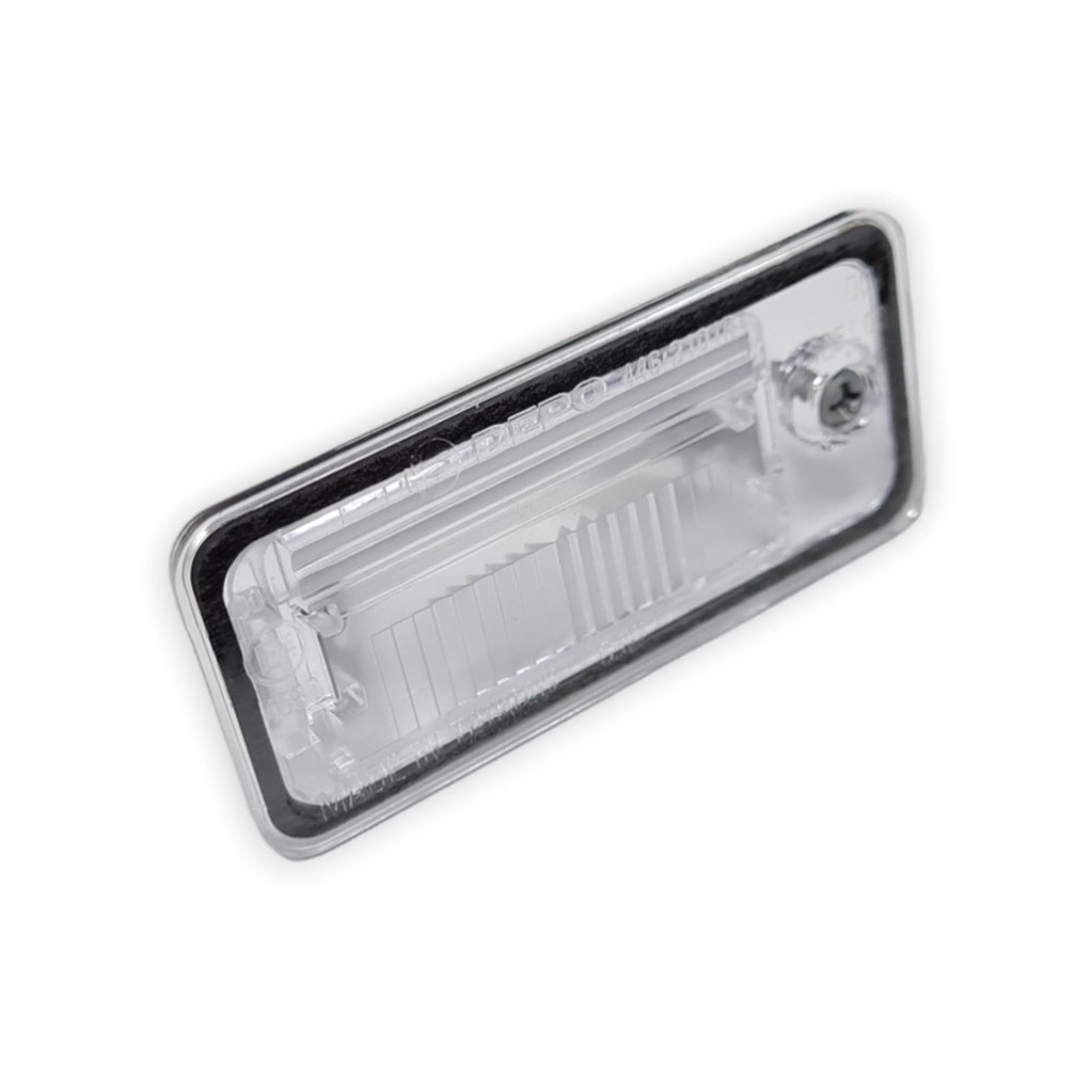 Audi A6 2005-2008 Arka Sağ Plaka Aydınlatma Lamba Camı 8E0943022B-bisra